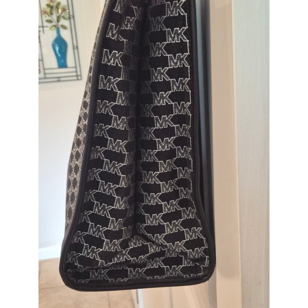 Michael Kors Large Tote Bag Black Silver MK Logo Jacquard Metallic Stripe - Picture 6 of 12